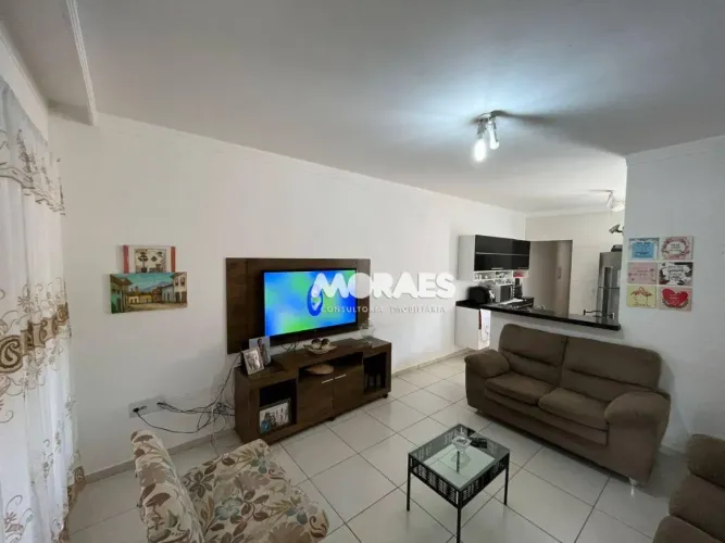 Casa com 3 quartos, sendo 1 suíte, 125 m² - venda por R$ 320.000 ou aluguel por R$ 1.500/m