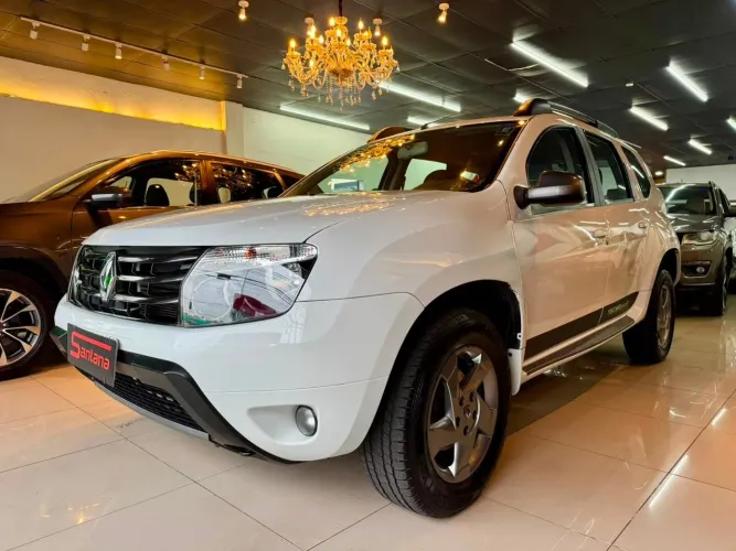 Renault Duster Dynamique 2.0 Hi-flex 16V Aut. 2015