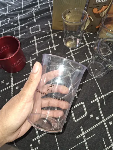 Copos de plástico transparente 