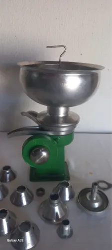 Vendo Desnatadeira Milka
