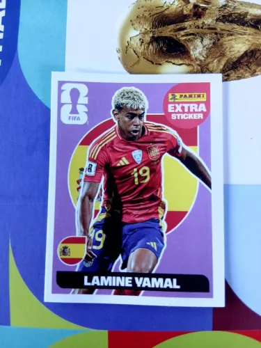 Figurinha legend Yamal bordo nova original. Troco por 100 figurinhas variáveis