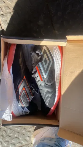 Umbro Pro 5 Bump