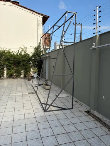 Toldo estrutura metalon 2.5/2.5 com pintura.