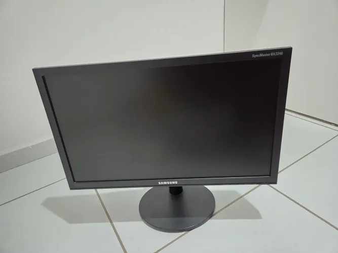 Monitor Samsung 22 polegadas + Adaptador DP
