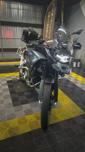GS 850 adventure premium  triple black.