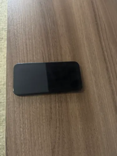 Iphone 16 com 16gb