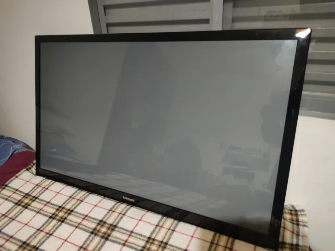 SAMSUNG PLASMA 43 POLEGADAS 