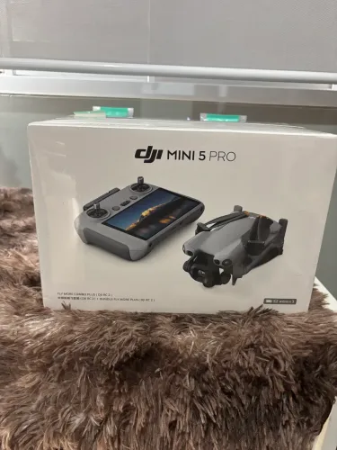 DJI Mini 5 Pro Combo Plus com Tela