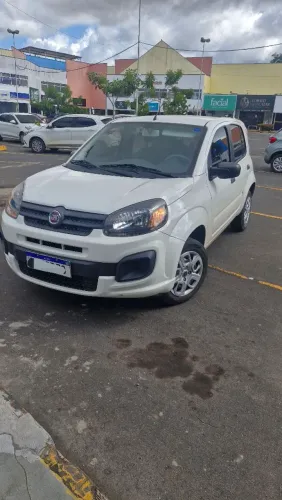Fiat Uno Attractive 1.0 EVO Fire Flex 8V 5P 2021