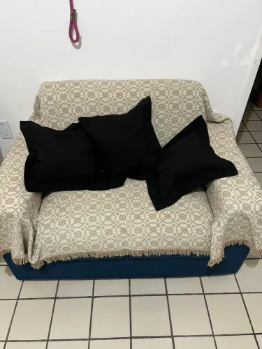 Vendo sofá dois assentos, perfeito estado