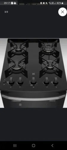 Fogão eletrolux com forno de 72L e mesa de vidro