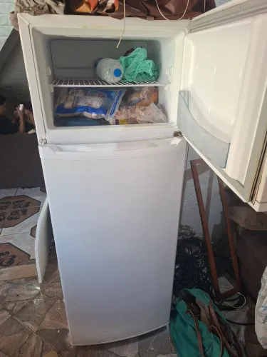 Geladeira consul