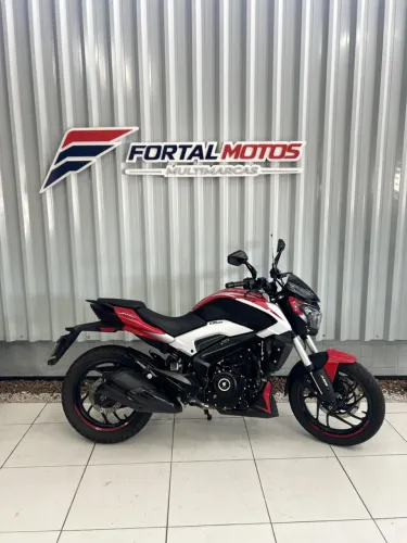 BAJAJ DOMINAR 250 2025