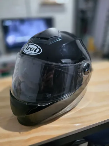 Capacete Araí Preto Tamanho L