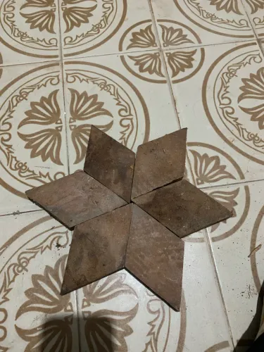 Tacos em madeira para piso 