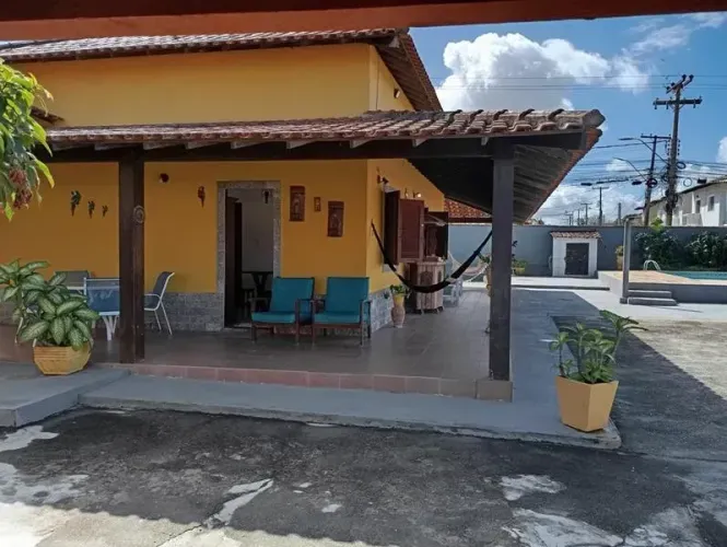 ARARUAMA, AREAL, HENRIQUE IMÓVEIS VENDE: casa com 2 quartos 1 (suíte)