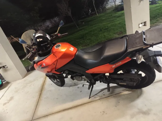 Suzuki DL 650 Vstrom - 2011/2011
