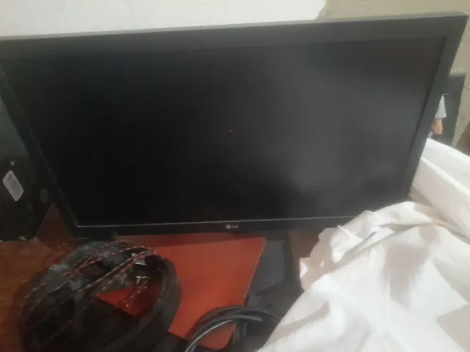 Monitor lg 19pl