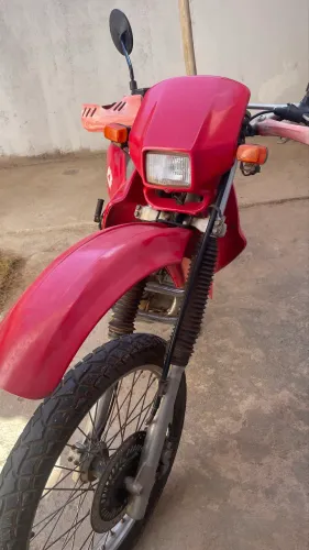 Vendo XR 200 01/02 DOCUMENTADA