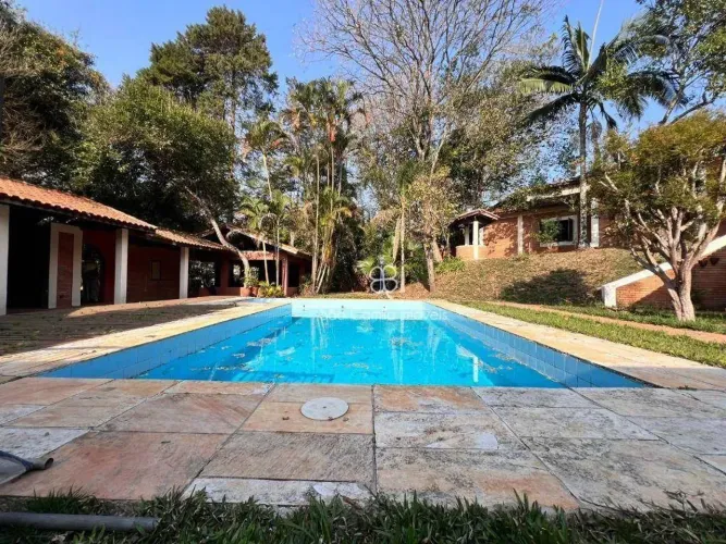 Casa com 4 suítes à venda, 532 m² por R$ 1.600.000 - Nova Fazendinha - Carapicuíba/SP