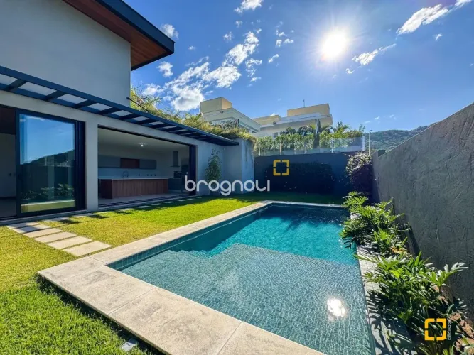Casa de Altíssimo Padrão no Condomínio Marina Philippi - Lagoa da Conceição, Florianópolis