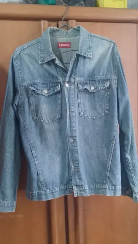Jaqueta jeans novíssima