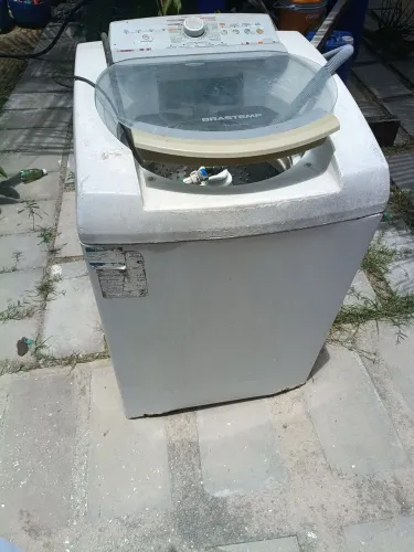 Máquina de lavar de 11kg Brastemp 300