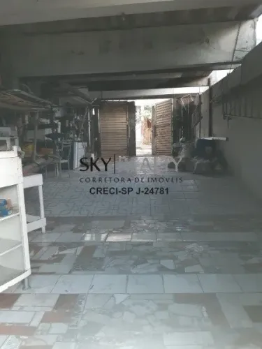Sobrado com galpão a venda no Jardim Edi
