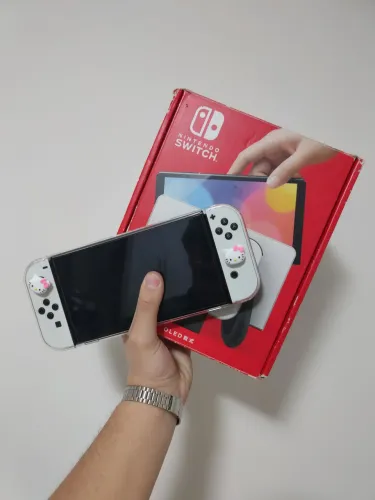 Nintendo Switch OLED Desbloqueado