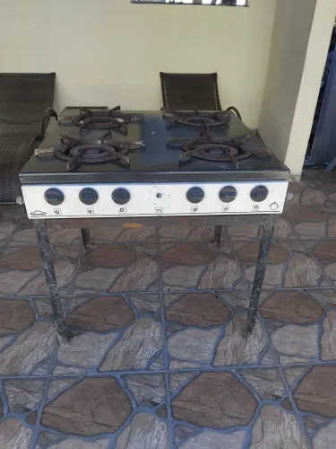 Vendo fogão industrial