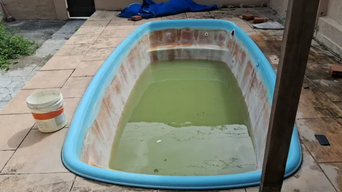 Pintura em piscinas