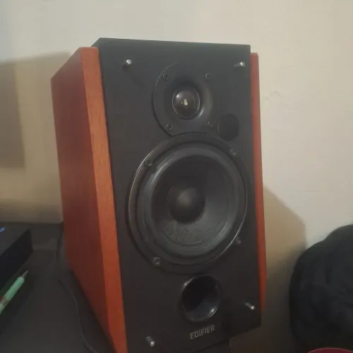 Monitor de áudio Edifier R1700BT (par)