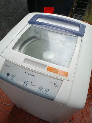 Máquina de lavar roupa 