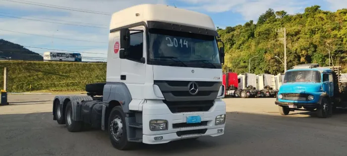 MB AXOR 2544 -6X2 - AUTOMÁTICO - R$ 240 MIL