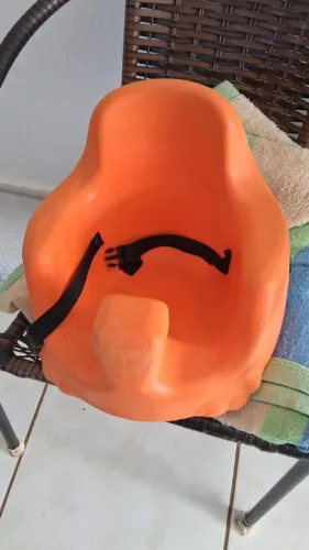 Cadeirinha de alimentação