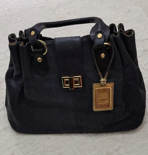 Bolsa de Couro Legítimo Preta -.Lpja Ferni