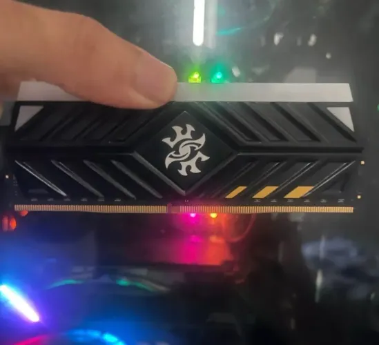 2x Memória Ram Xpg 8gb ddr4 3000mhz