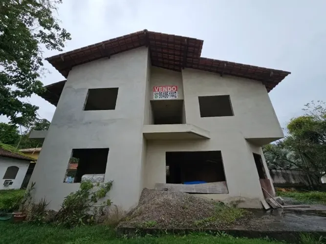 Casa no Condomínio Passaredo