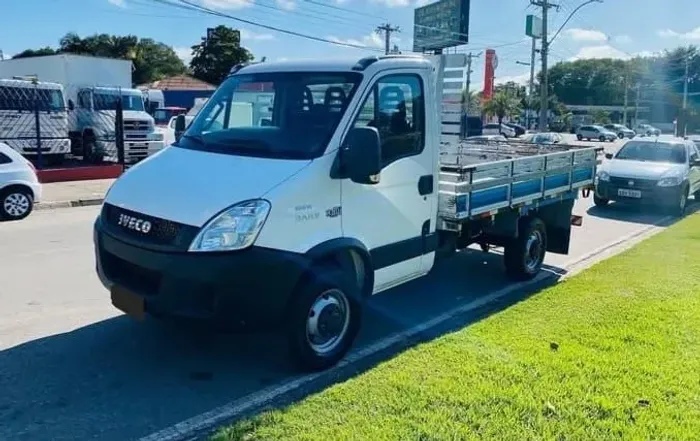 Iveco Daily 35s14 3.0 16V Turbo Diesel Mec. 2012