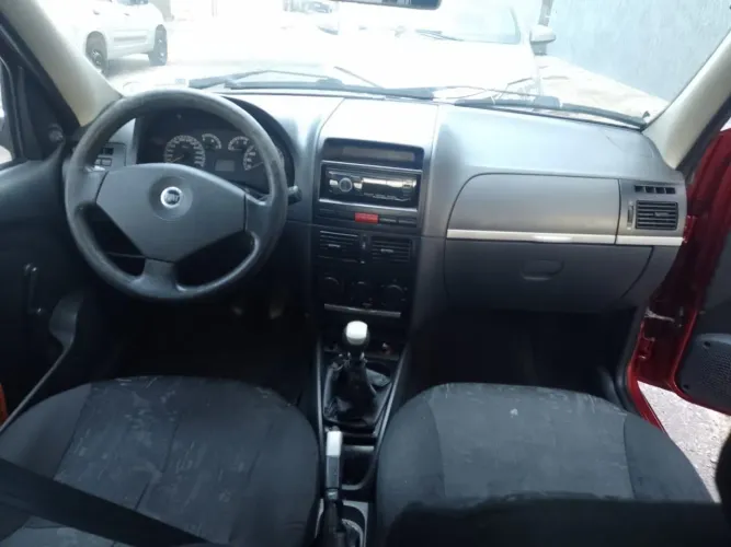 Fiat Palio ELX 1.0 Fire/30 Anos F. Flex 8V 4P 2005