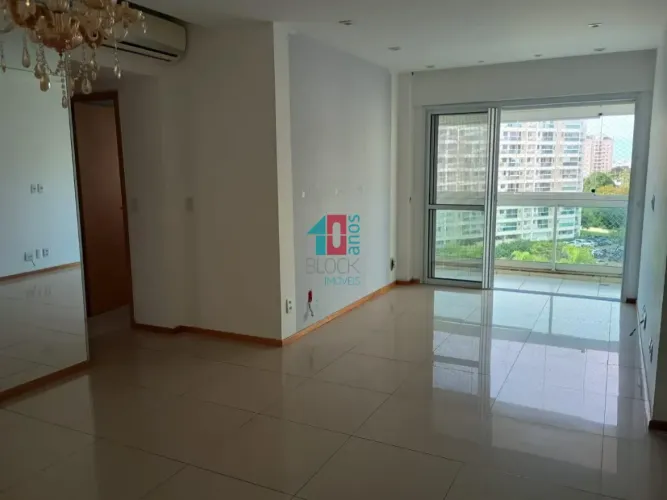 Recreio dos Bandeirantes | Apartamento 3 quartos, sendo 1 suite