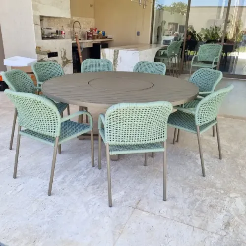 CONJUNTO MESA VIENA DE ALUMINIO RIPADO COM PRATO GIRATÓRIO 