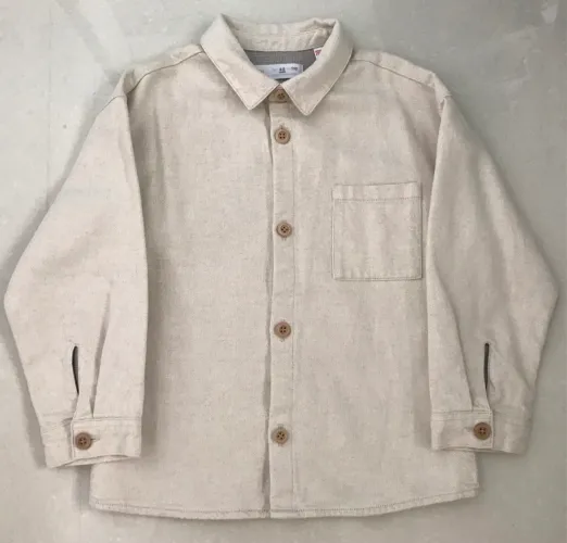 Camisa zara kids menino ( acolchoada) PERFEITO ESTADO !
