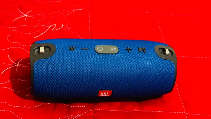 Caixa de Som JBL Bluetooth Portátil
