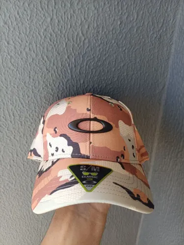 Boné Oakley 