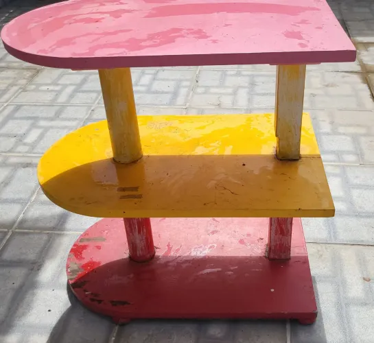 MESINHA BANQUETA COMODA DE MADEIRA MACIÇA 