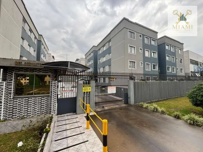 Apartamento com 2 dormitórios para alugar, 48 m² por R$ 2.800,00/mês - Capão Raso - Curiti