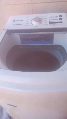 Vendo máquina de lavar roupas 14 kg