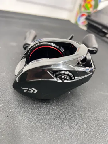 Carretilha DAIWA PT300 HL