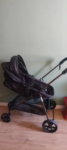 Carrinho de bebê Galzerano + bebê conforto (Perfeito estado, pronto para uso)